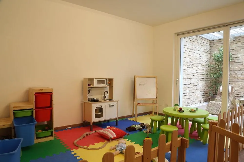 Residence Corte Leonardo Garda  0*, Garda (Verona)