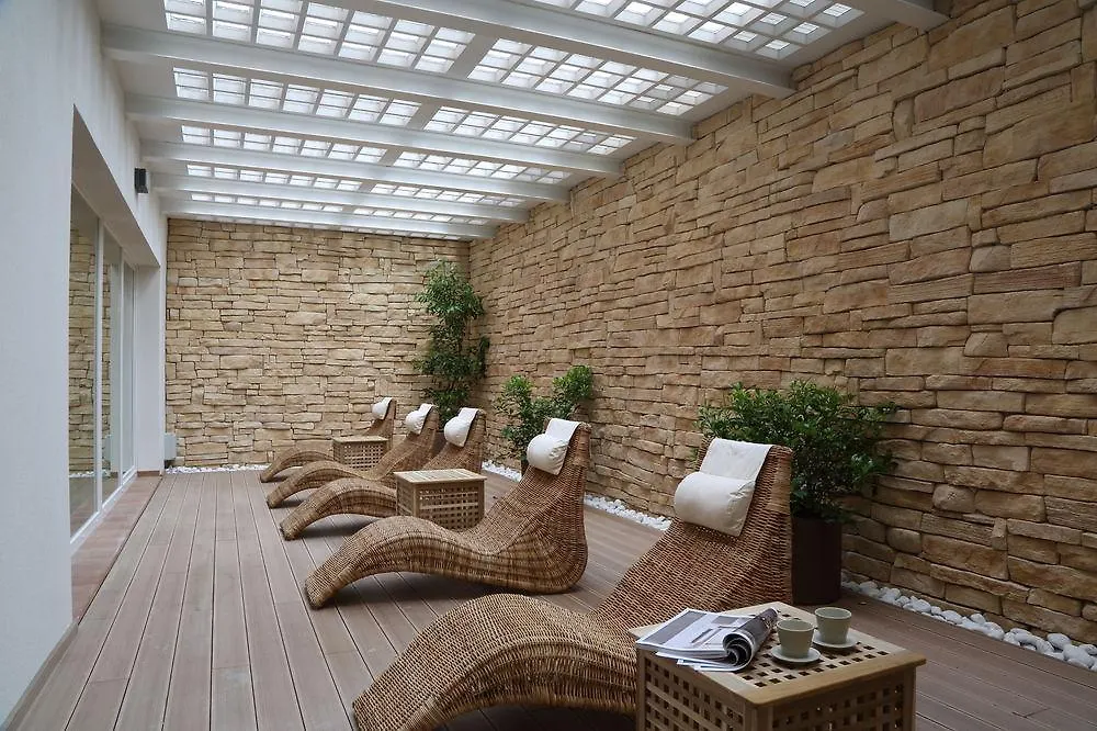Residence Corte Leonardo Garda