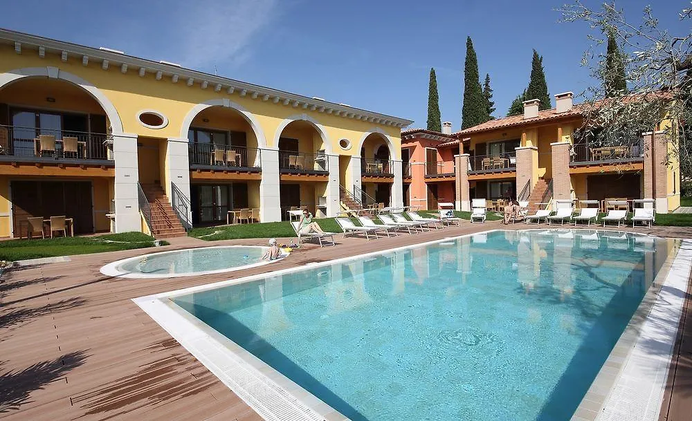 Residence Corte Leonardo Garda  Appartement