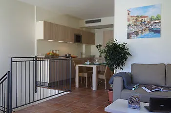 Residence Corte Leonardo Garda  Italië