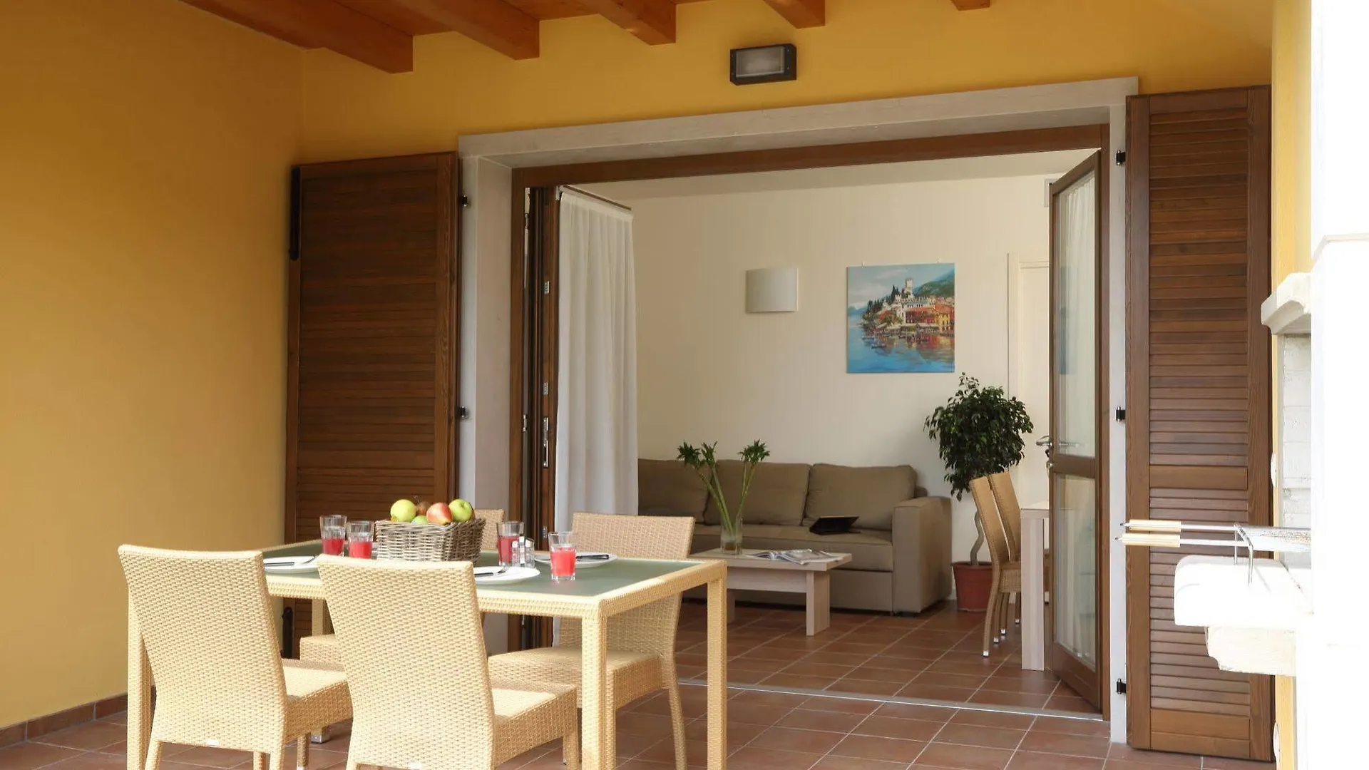 Residence Corte Leonardo Garda  Italië