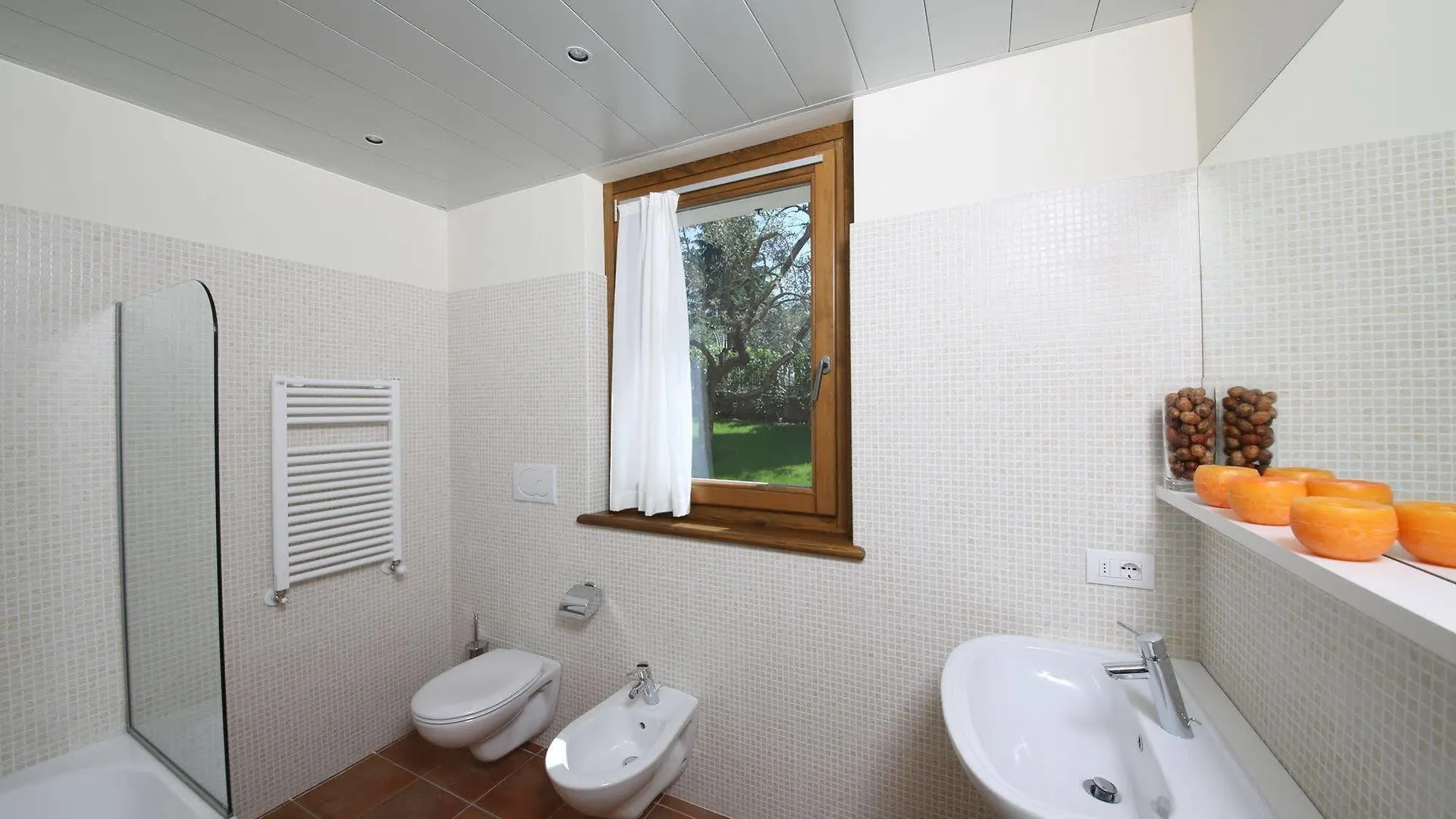 Appartement Residence Corte Leonardo Garda