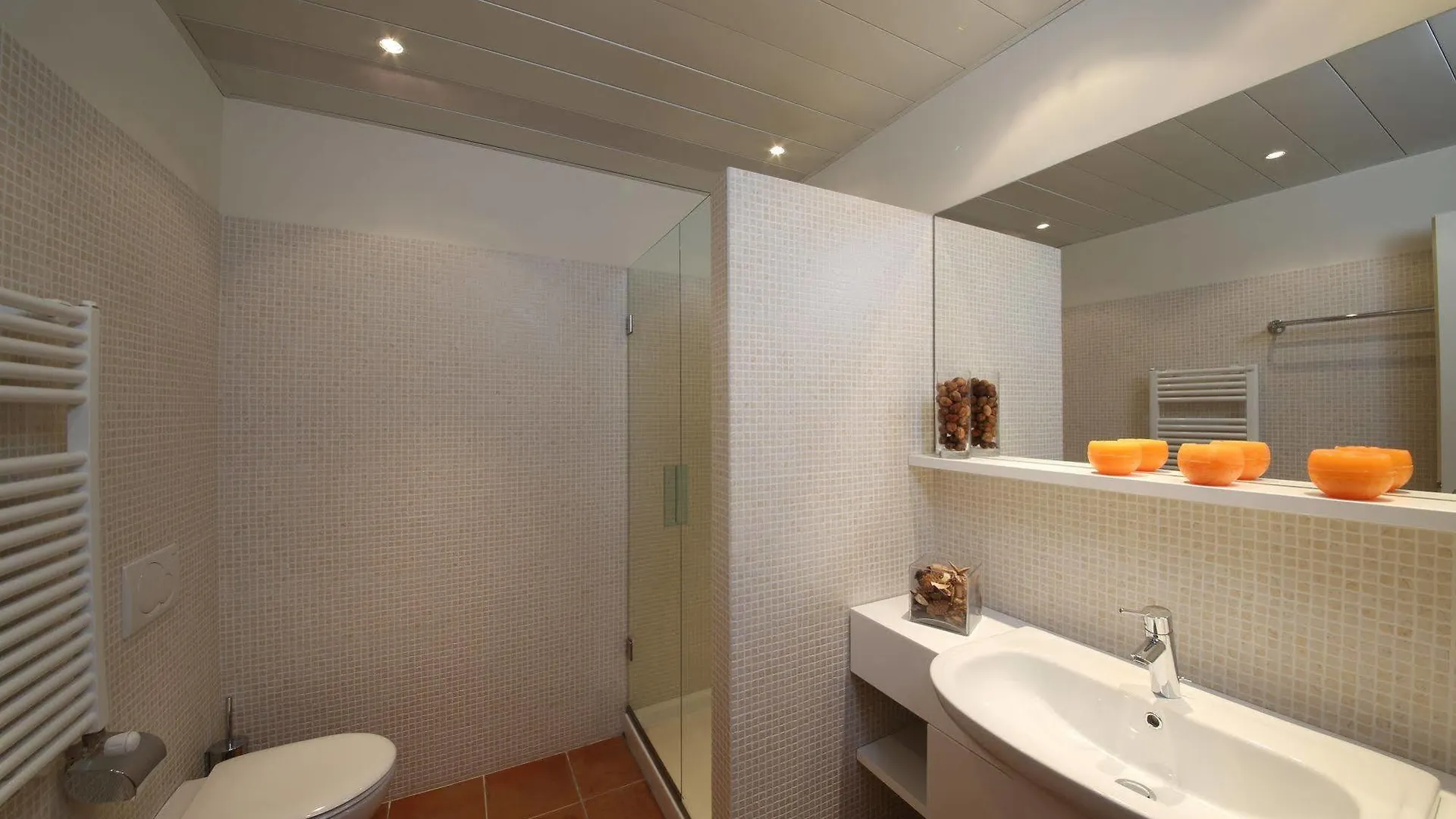 Residence Corte Leonardo Garda  Garda (Verona)
