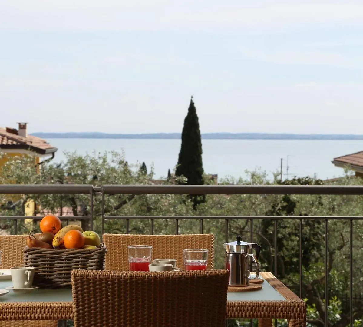 Residence Corte Leonardo Garda  Garda (Verona)